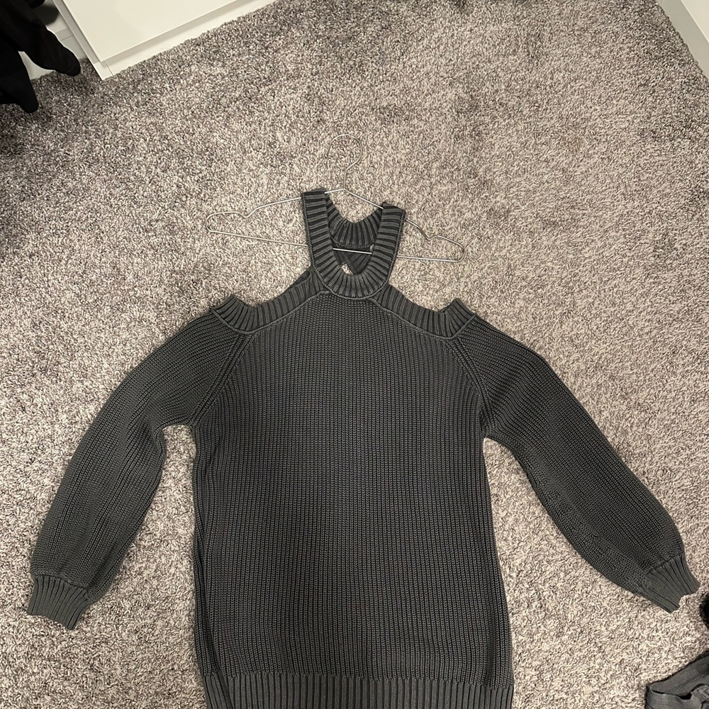 VICI Cool Breeze Sweater Size S
